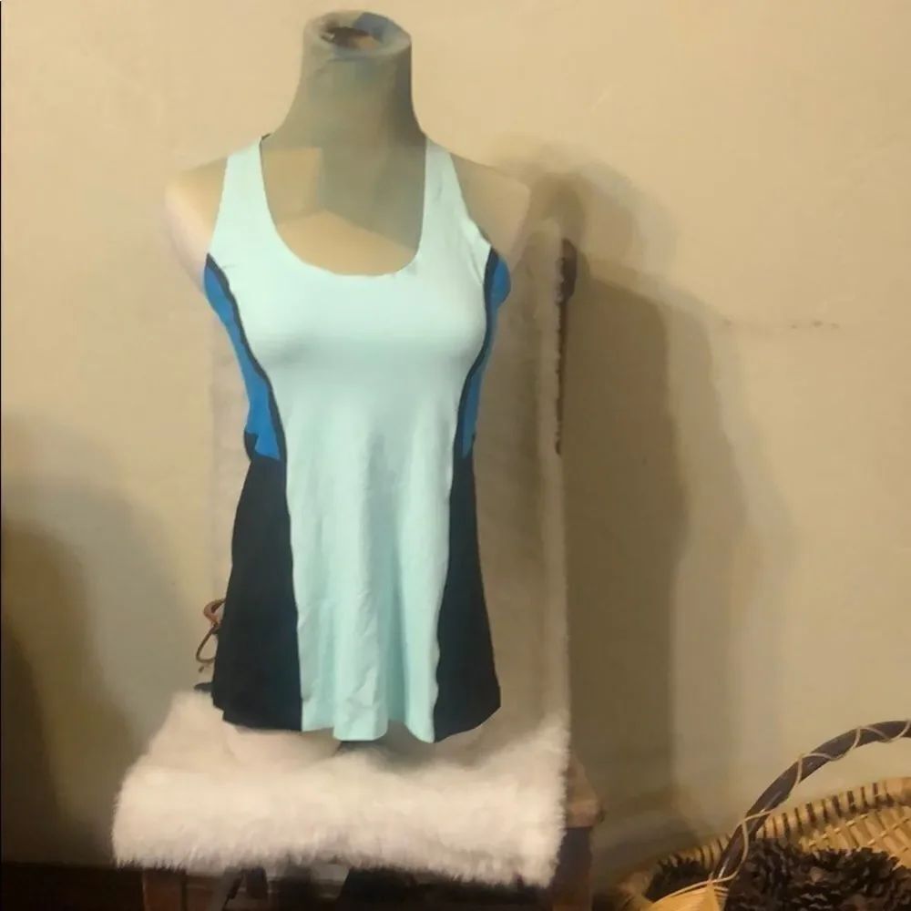 Lululemon tank top 6 (1898)